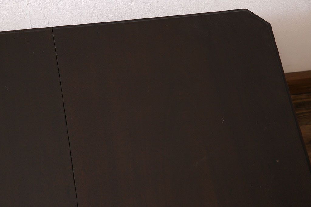 アンティーク家具　イギリスアンティーク　上品なデザインの脚が魅力的なキャスター付きバタフライテーブル(エクステンションテーブル、リーフテーブル)