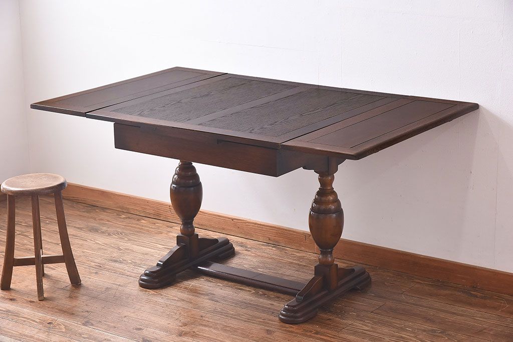 ヴィンテージ家具　イギリスビンテージ　重厚でシックなドローリーフテーブル(エクステンションテーブル、ダイニングテーブル)