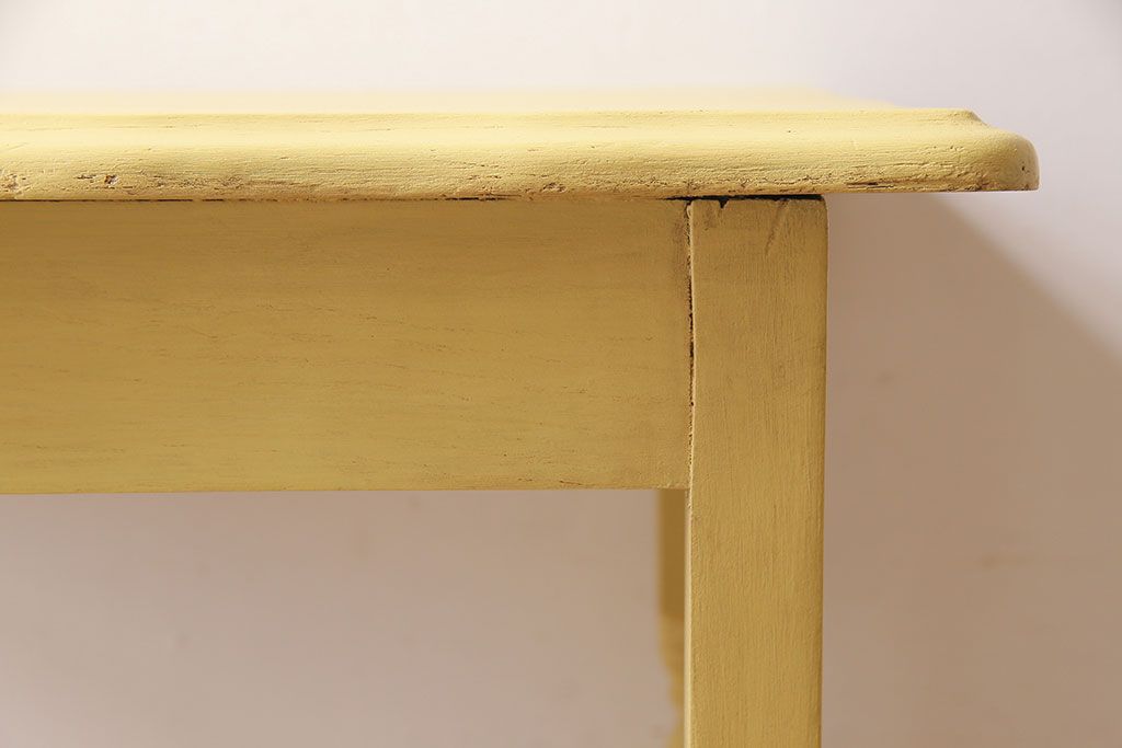 ペイント家具　ツイストレッグがおしゃれなイギリスビンテージのサイドテーブル(カフェテーブル、花台)(1)