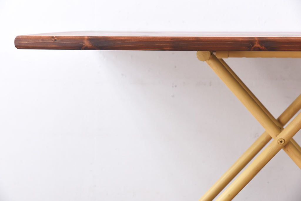 ラフジュ工房オリジナル　ヒノキ材　イエローペイントのリフティングテーブル(サイドテーブル、センターテーブル、作業台)(3)