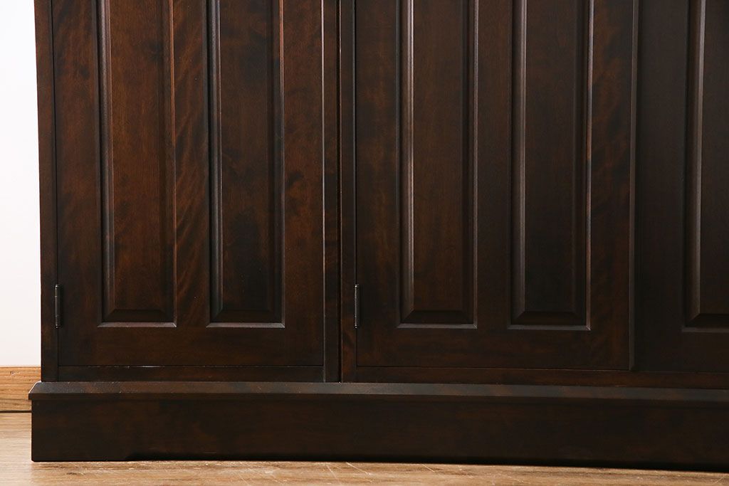 中古　美品　北海道民芸家具 洗練されたデザインの組立式ワードローブ(洋服タンス、収納棚)(定価約81万円)