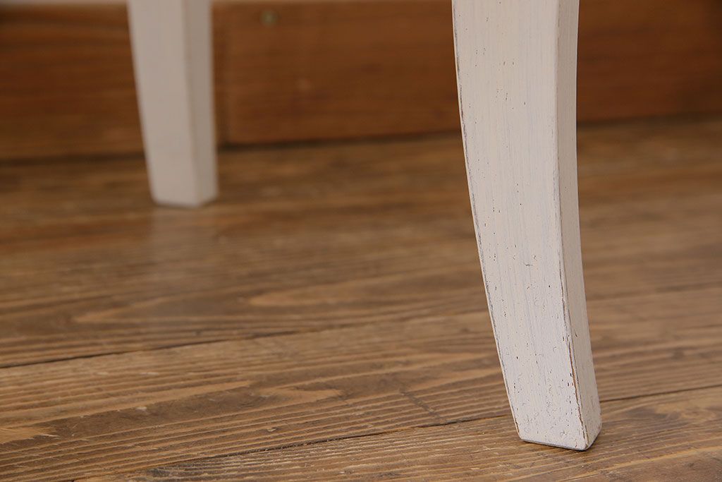 アンティーク雑貨　ペイント家具　天童木工　シンプルなラウンド型サイドテーブル(センターテーブル、コーヒーテーブル、花台)(2)