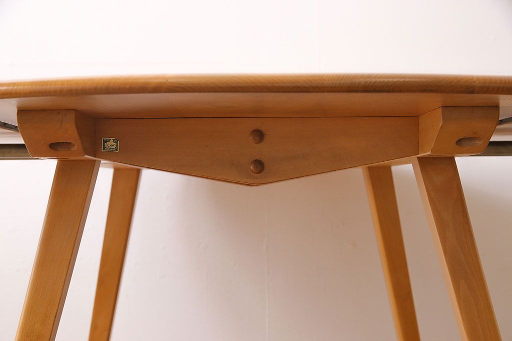 アンティーク家具　イギリス ERCOL(アーコール)　ウィンザーシリーズ　ドロップリーフテーブル(バタフライテーブル)