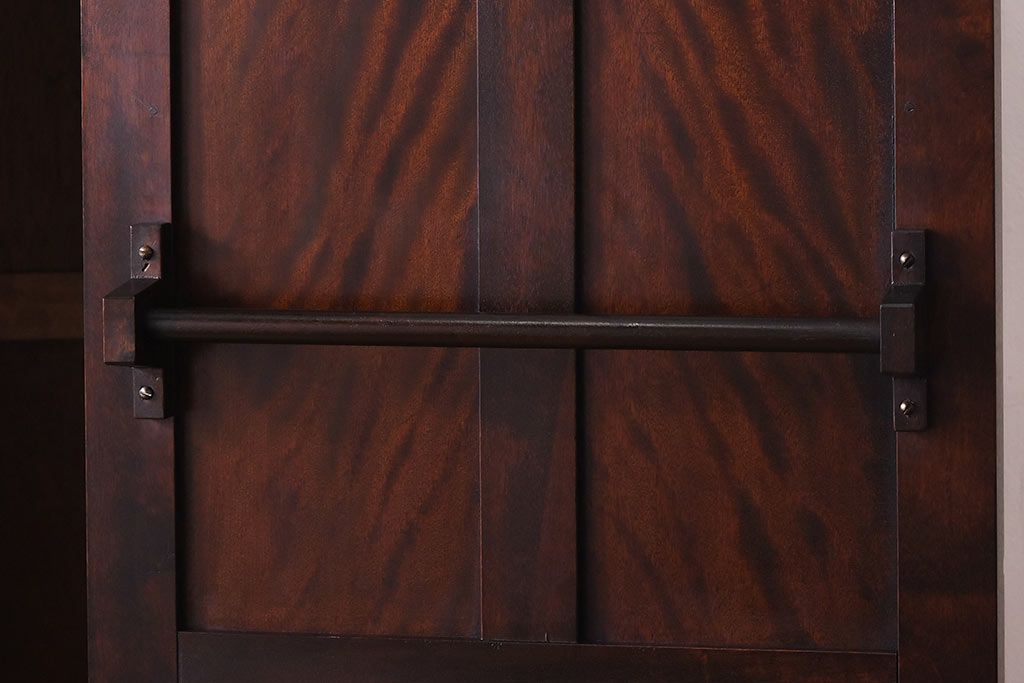 中古美品　松本民芸家具　#45型ワードローブ(洋服タンス、衣装箪笥、収納棚)(定価約49万円)(1)