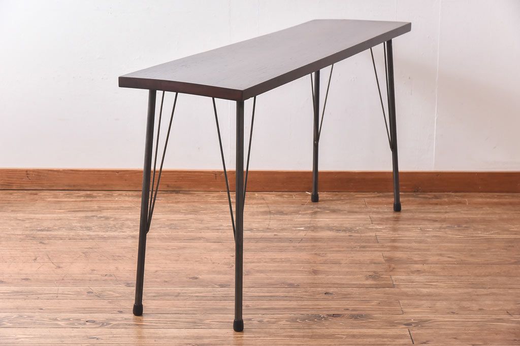 リメイク　朴材一枚板　味わいある古材を使用した鉄脚テーブル(作業台、花台、カフェテーブル)
