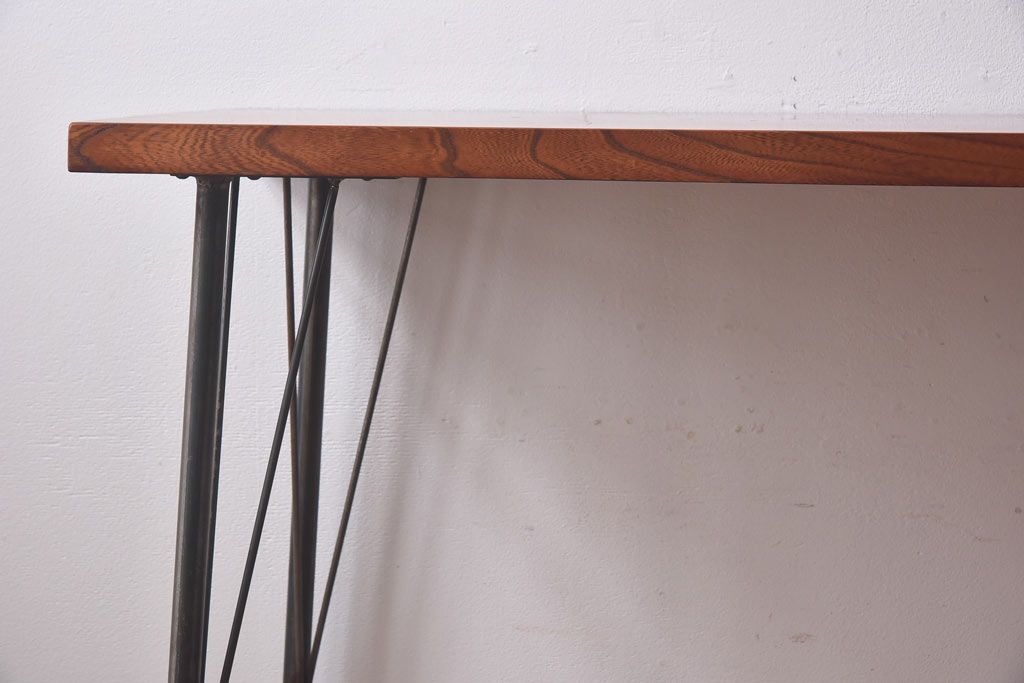 リメイク　ケヤキ材一枚板　味わいある古材を使用した鉄脚テーブル(作業台、サイドテーブル、カフェテーブル)