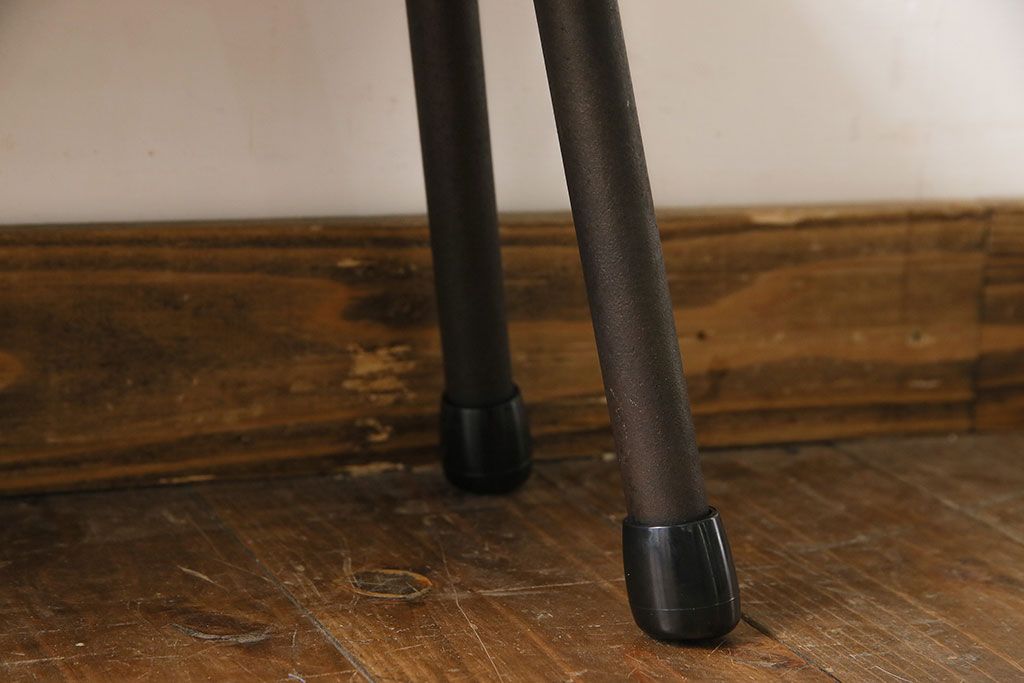 ラフジュ工房オリジナル　ヒバ材　鉄脚がインダストリアルな雰囲気の花台(鉄脚ベンチ、飾り台、ローテーブル)(2)