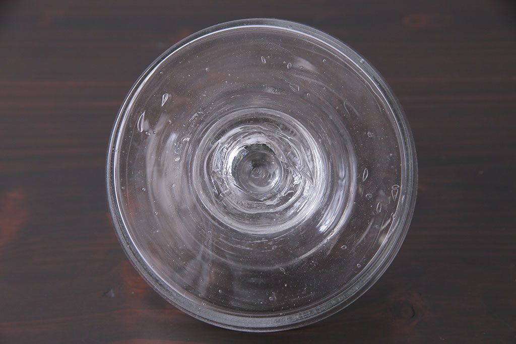 アンティーク雑貨　レトロ　シンプルなシルエットの蓋付きガラス瓶(ビン、ディスプレイ雑貨)