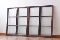 昭和レトロ　色ガラス入り　モダンな雰囲気が魅力のガラス戸2枚セット(窓、引き戸)