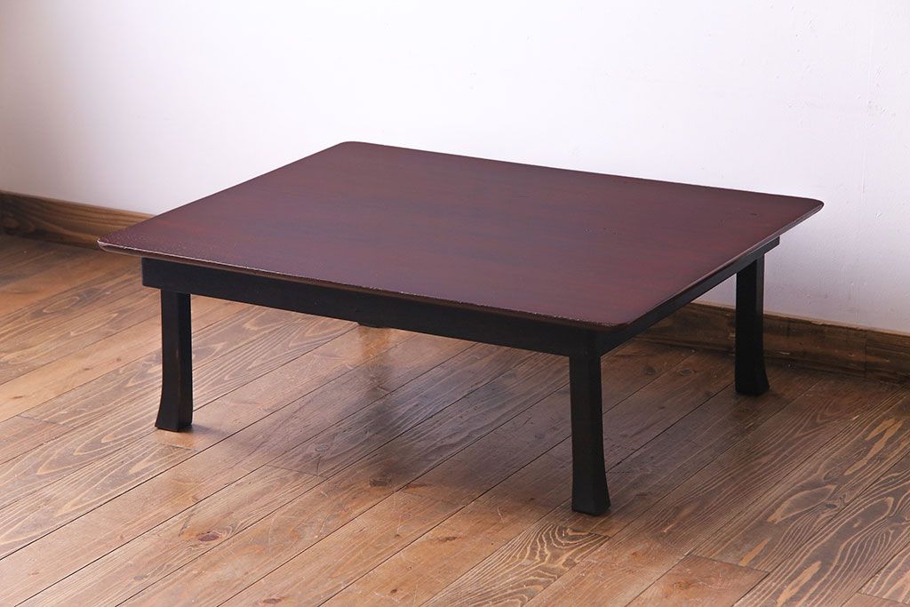 レトロ家具 昭和期 折り畳み式 シンプルなデザインのレトロな座卓