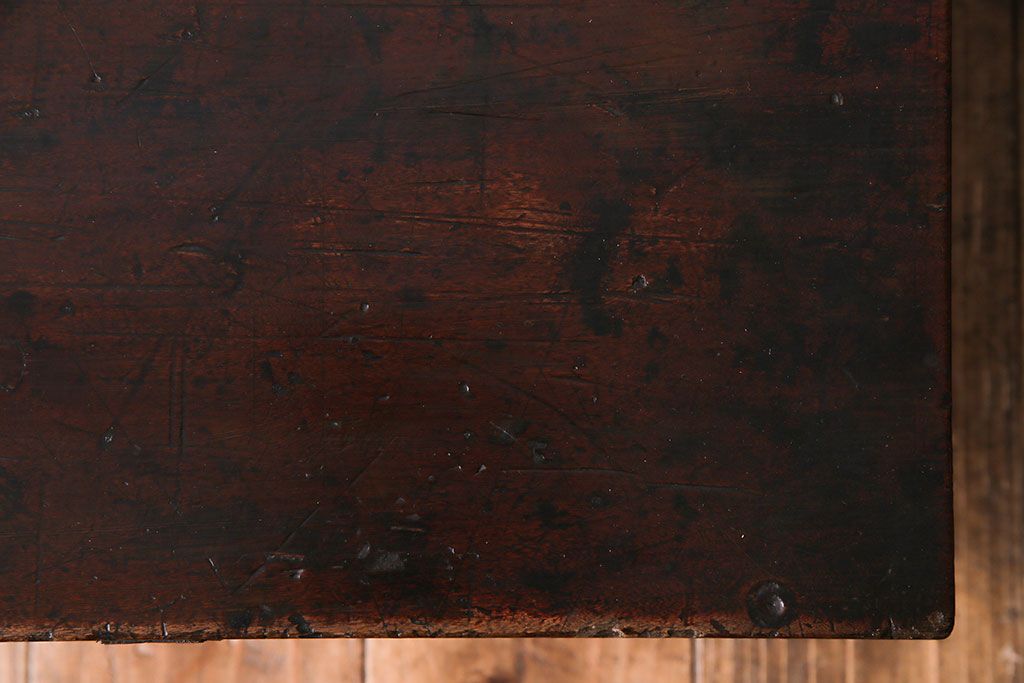 アンティーク雑貨　和製アンティーク　明治大正期　古い木の質感が味わい深い座机(文机、ローテーブル、飾り台)