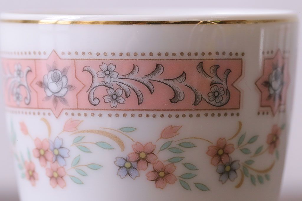 昭和中期　日本陶器・ノリタケ(則武)小花柄の急須・湯飲み5客セット