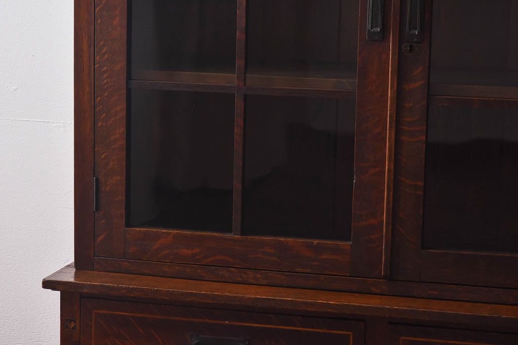 レトロ家具　大正ロマン　上手物　象嵌入り　レトロで上品なガラス収納棚(ブックケース、食器棚、飾り棚)