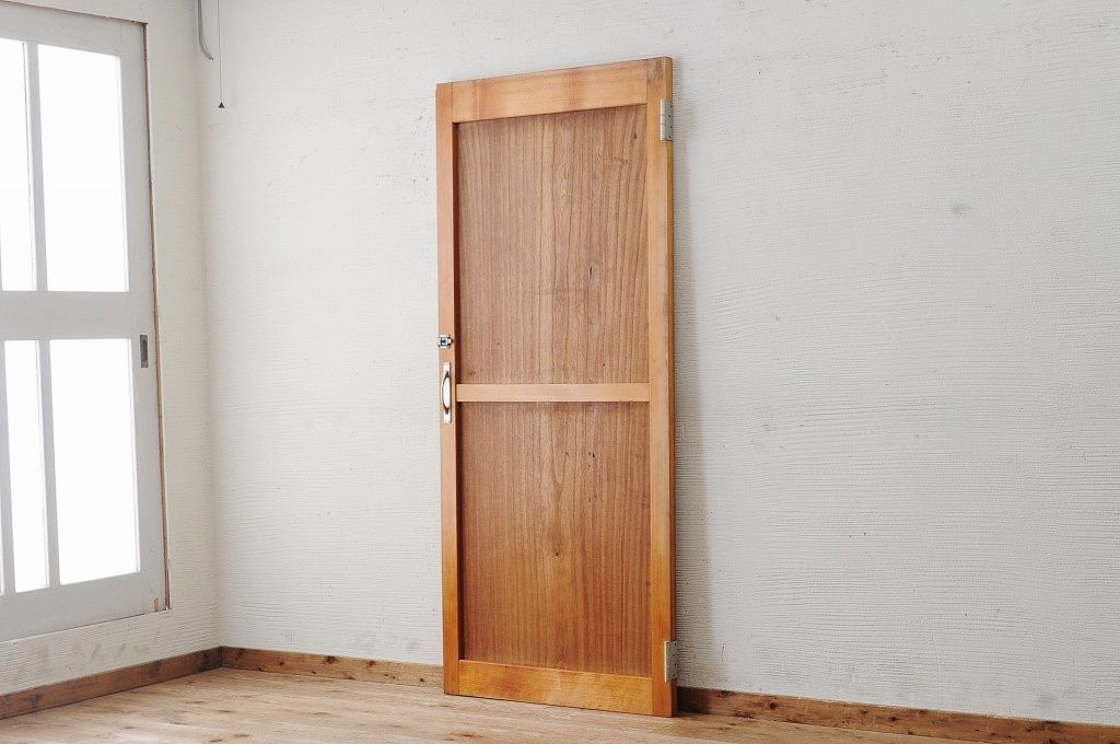 桐材一枚板 贅沢な作りのドア ラフジュ工房