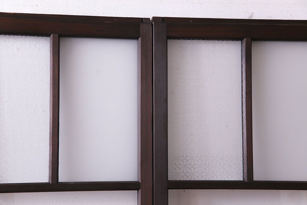 和製アンティーク　花ガラス入り　古い質感の木材が味わい深いガラス戸(格子戸、引き戸、建具)4枚セット