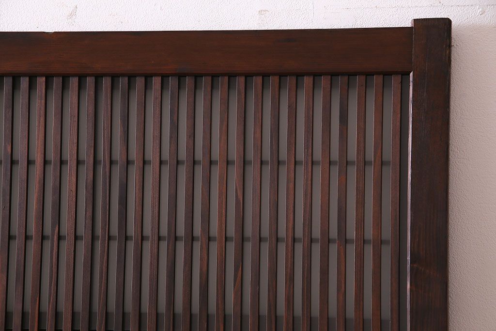 昭和レトロ　板ガラス裏障子留め　細かな桟が繊細な雰囲気漂う格子ガラス戸2枚セット(引き戸、ガラス帯戸)(R-030382)