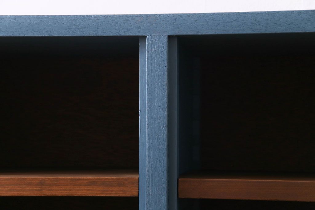 ペイント家具　リメイク　ブルーカラーと木の色味がマッチしたお洒落なオープンラック(収納棚)(R-30480)