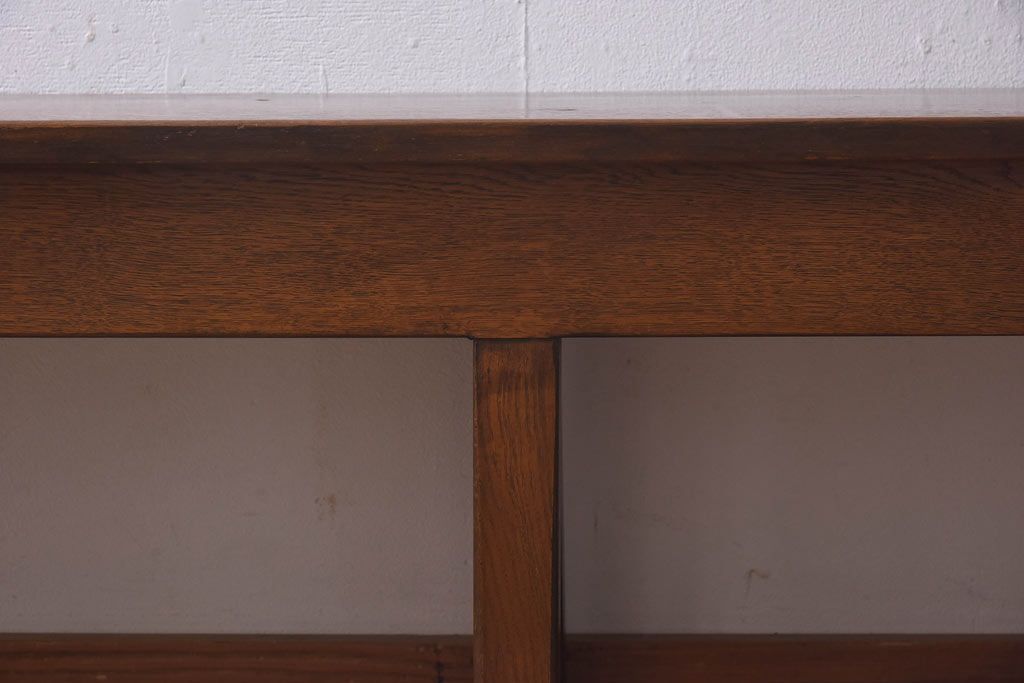 ヴィンテージ家具　イギリスビンテージ　オーク材　シンプルなデザインが格好いい大型ベンチ(長椅子、飾り台)(1)
