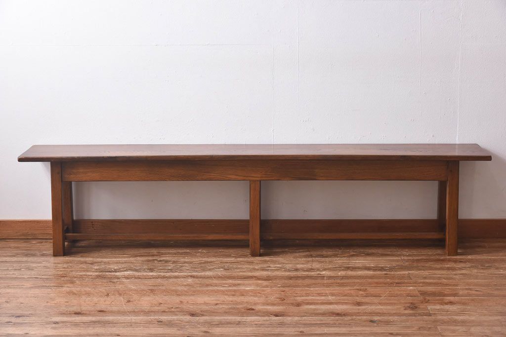 ヴィンテージ家具　イギリスビンテージ　オーク材　シンプルなデザインが格好いい大型ベンチ(長椅子、飾り台)(2)