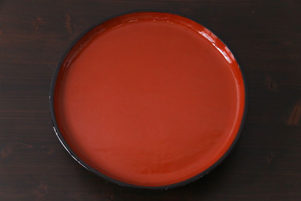和製アンティーク　会津漆器　朱赤の漆塗りが美しい高台付き丸盆(丸膳)(1)