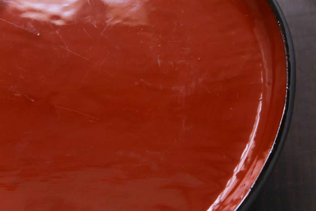 和製アンティーク　会津漆器　朱赤の漆塗りが美しい高台付き丸盆(丸膳)(3)