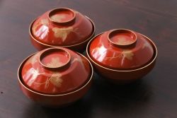 アンティーク　大正昭和初期　鳳凰　朱塗り木製碗3客セット(漆器)