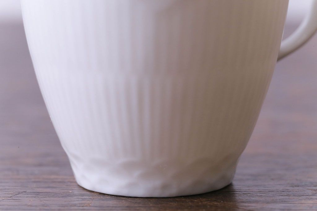 アンティーク雑貨　中古　ROYAL COPENHAGEN(ロイヤルコペンハーゲン)　ホワイト　フルレース　コーヒーカップ&ソーサー(廃盤品)