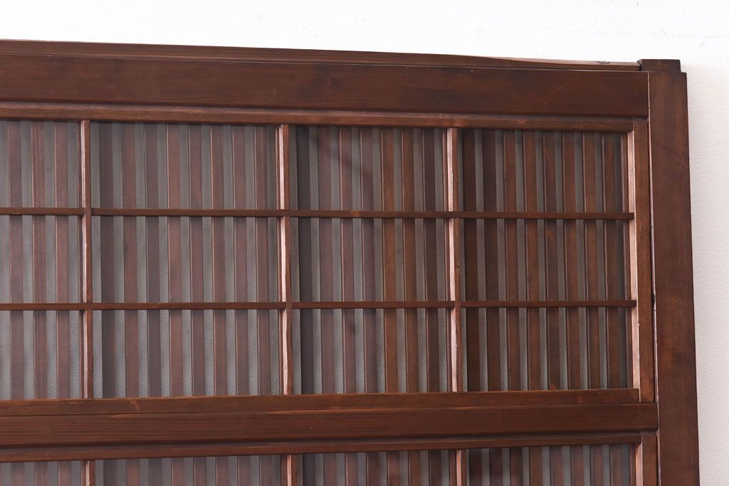 昭和中期　幅広!　板ガラス裏障子留め　色ガラスがアクセントのガラス入り格子戸(ガラス帯戸、引き戸、建具)2枚組