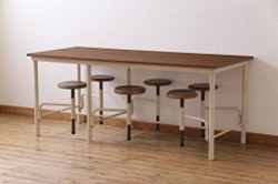 和製アンティーク　古い洋館で使われていた大正ロマンの雰囲気漂うカバ材のサイドテーブル(花台、飾り台、エンドテーブル、ナイトテーブル)(R-068635)