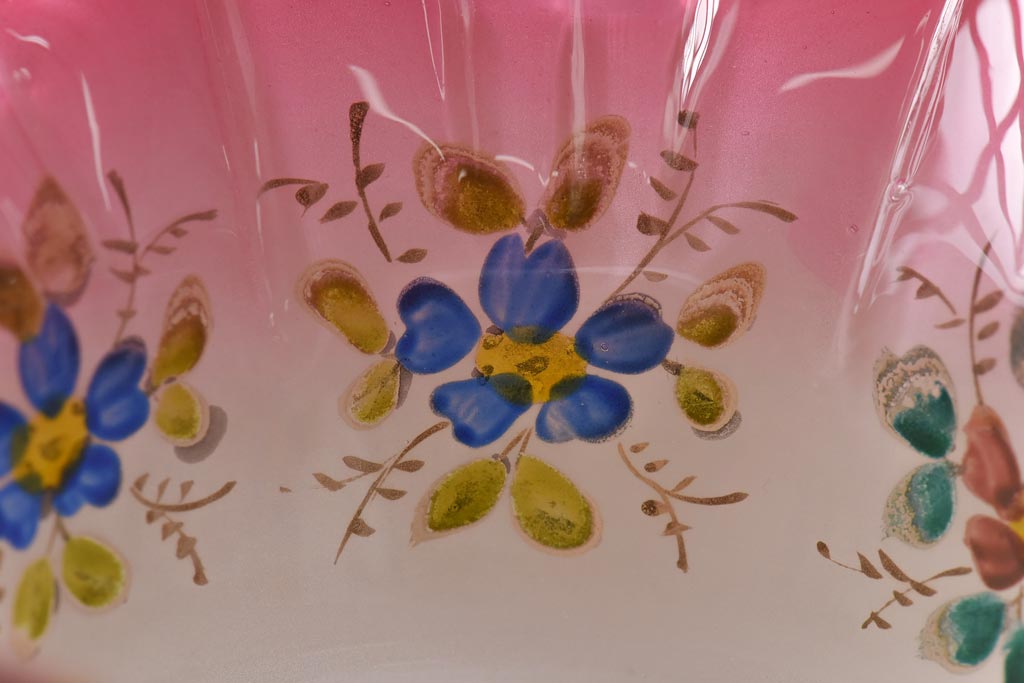 ヨーロッパビンテージ　手描きの花柄が上品なガラスシェード(ペンダントライト、天井照明)