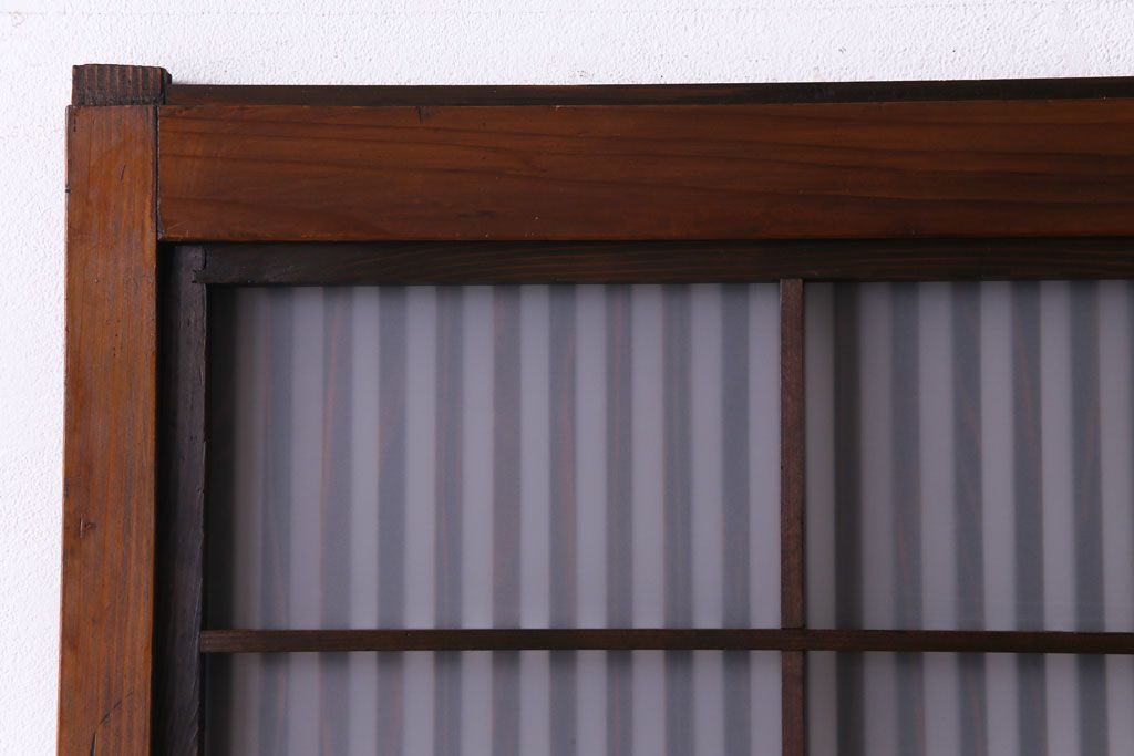 昭和レトロ　板ガラス裏障子留め　温かな色味が魅力の格子戸(ガラス帯戸、引き戸、建具)2枚セット