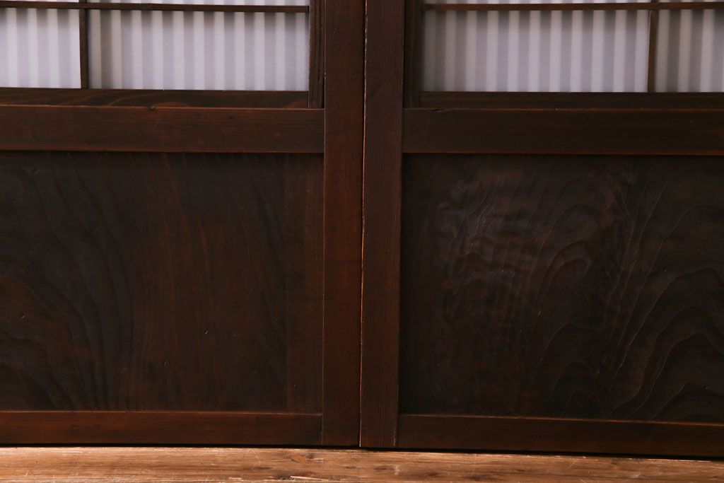 和製アンティーク　板ガラス裏障子留め 古い木の味わいが風情漂う格子戸4枚セット(仕切り戸、引き戸、建具)