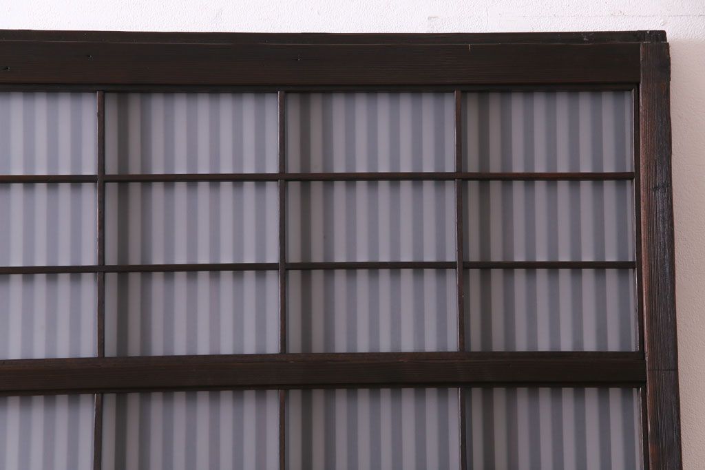 昭和期　板ガラス裏障子留め　色ガラスがアクセントになった格子帯戸(ガラス帯戸、格子戸、引き戸、建具)2枚組