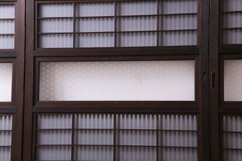 昭和レトロ　板ガラス裏障子留め　懐かしさを感じる麻の葉ガラス入り格子帯戸(ガラス帯戸、格子戸、引き戸、建具)4枚組