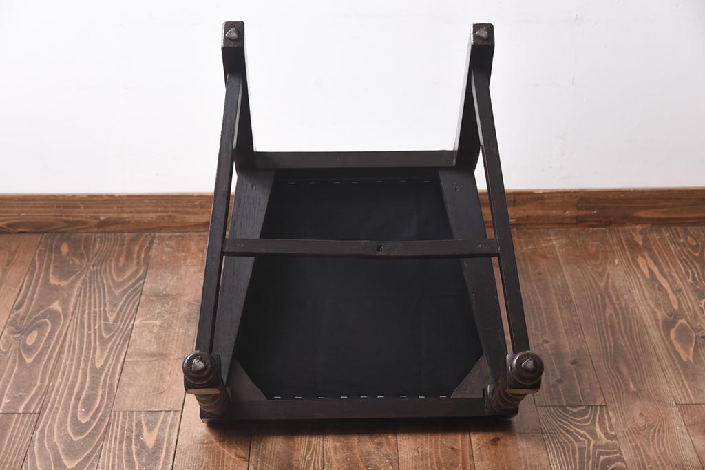 アンティーク家具　イギリスアンティーク　気品漂うバーリーシュガーツイストチェア(ダイニングチェア、椅子)(2)