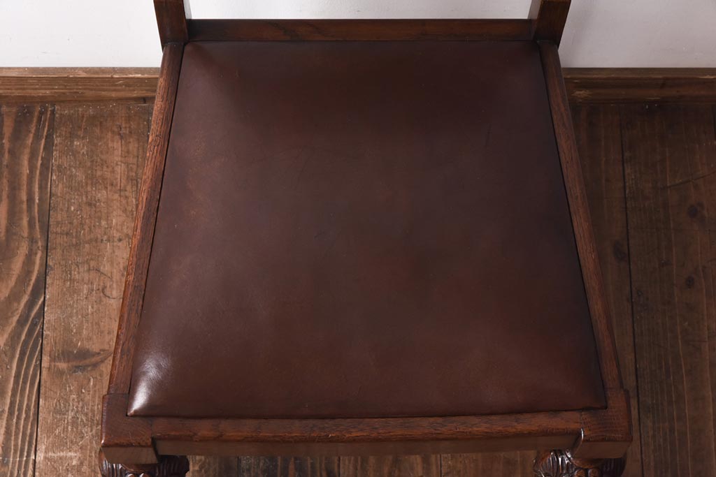 【H様ご成約済】イギリスアンティーク　オーク材　本革　彫刻の意匠がおしゃれなチェア(ダイニングチェア、椅子)(3)