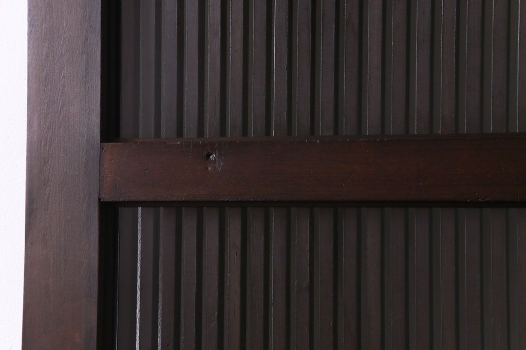 和製アンティーク　ガラス入り　亀の意匠が施された格子蔵戸(引き戸、ガラス戸、建具、玄関戸)