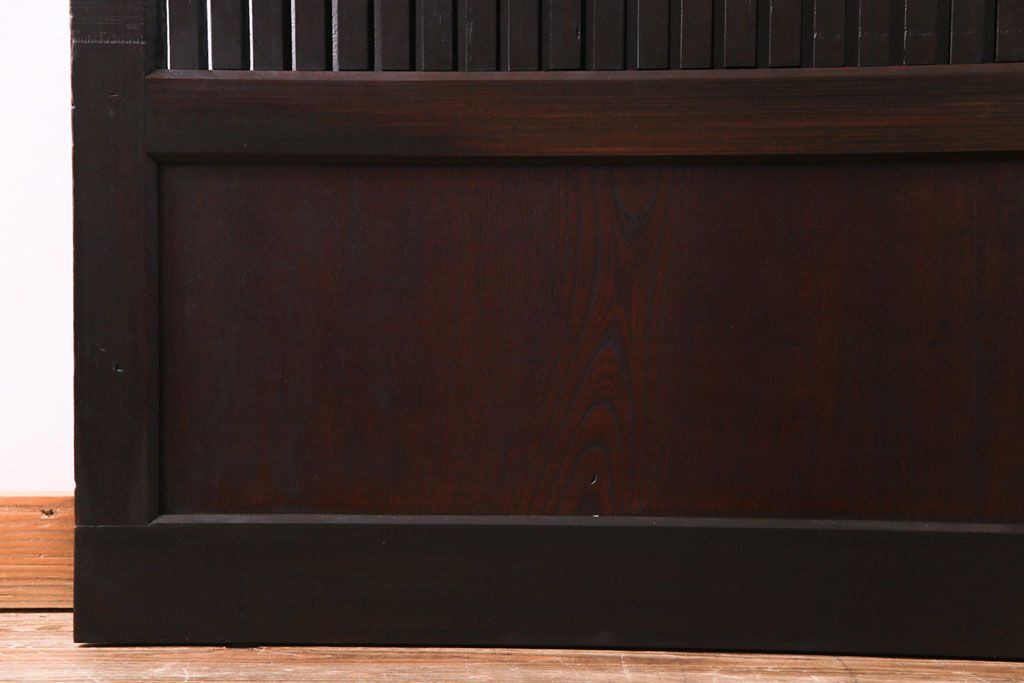 和製アンティーク　明治期　ケヤキ・ヒノキ材　縦桟が目を引く格子蔵戸(格子戸、引き戸、建具、玄関戸)