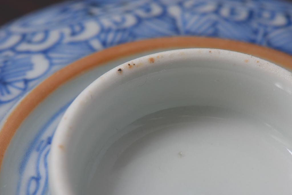 古民具・骨董　幕末明治期　線描染付　細かな図柄が味わい深い蓋付茶碗(和食器)2客セット(3)
