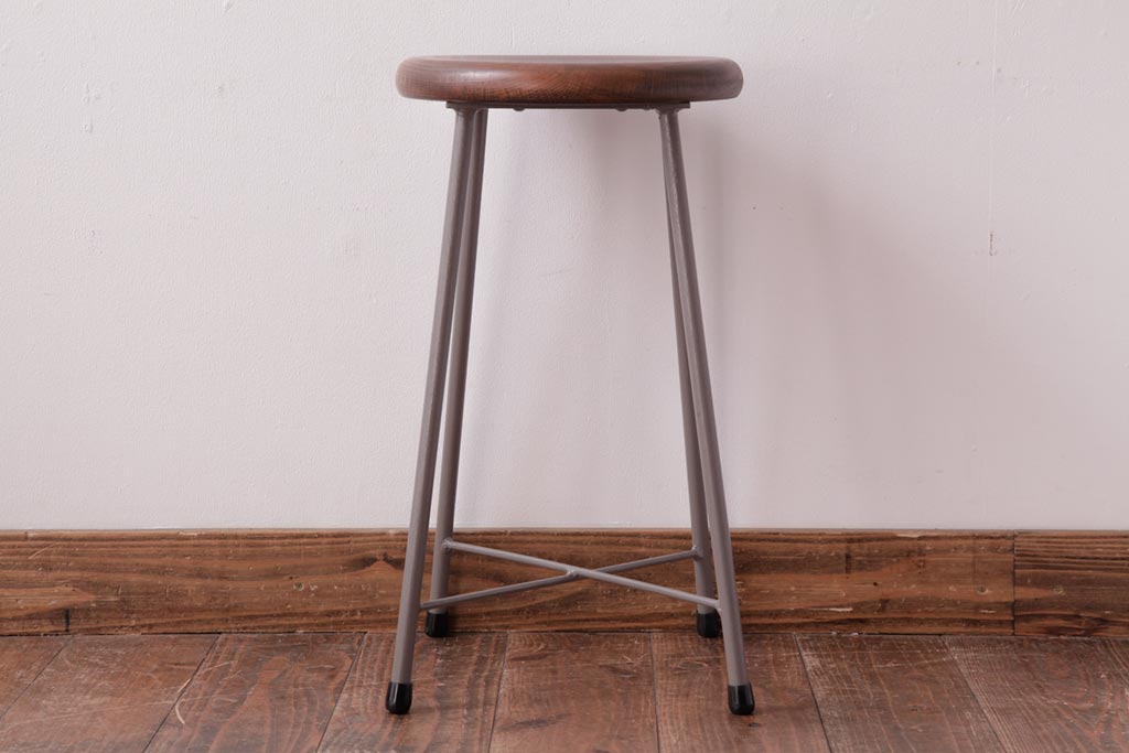アンティーク雑貨　ラフジュ工房オリジナル　鉄脚　落ち着いた色味がおしゃれな丸スツール(チェア、椅子)(2)
