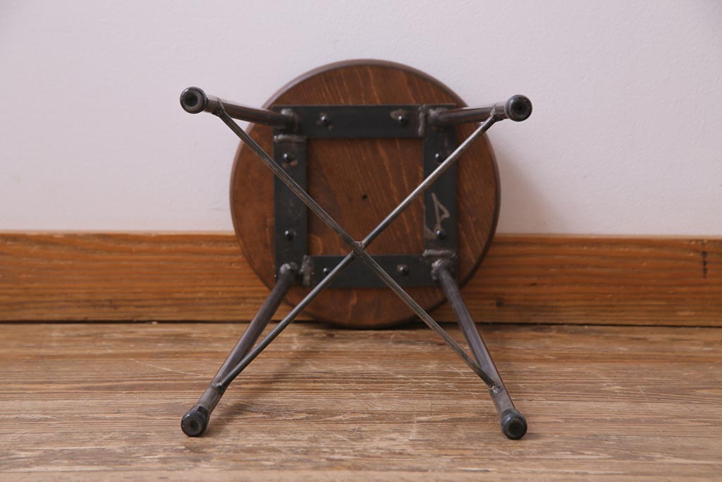 ラフジュ工房オリジナル　シンプルでお洒落な丸型スツール(椅子、鉄脚チェア)