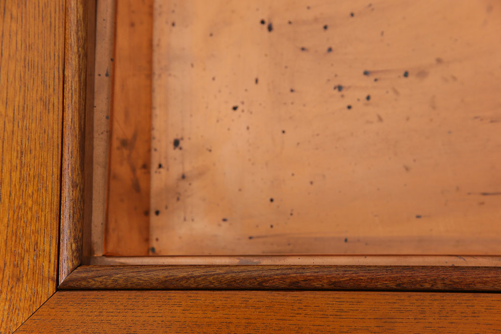 中古　総ケヤキ材　ガラス天板付き　四尺　杢目が美しい関西火鉢(長火鉢、囲炉裏、テーブル)(1)