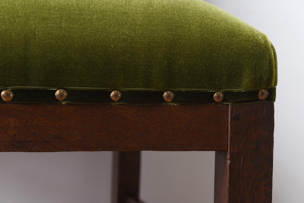 アンティーク家具　昭和初期　ナラ材　直線のデザインがすっきりとした印象のチェア(椅子、ダイニングチェア)