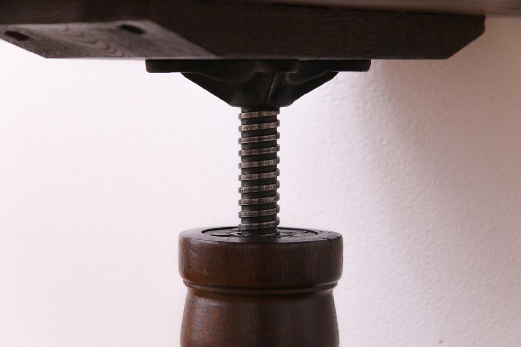 アンティーク家具　大正ロマン　黒いファブリックがシックな回転スツール(回転椅子、チェア)