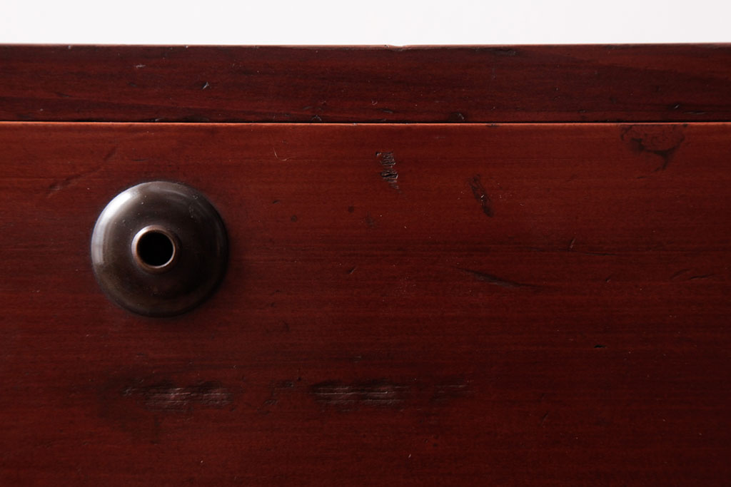 アンティーク家具　昭和初期　ヒノキ材　上品な雰囲気あふれる箪笥ローボード(チェスト、リビングボード、衣装箪笥)