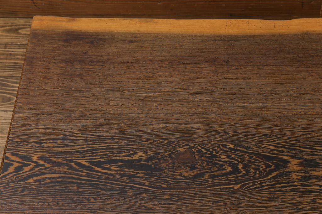 民芸家具　ビンテージ　鉄刀木(タガヤサン)　艶やかな質感と濃淡の杢目が美しいセンターテーブル(定価50万円)(座卓)