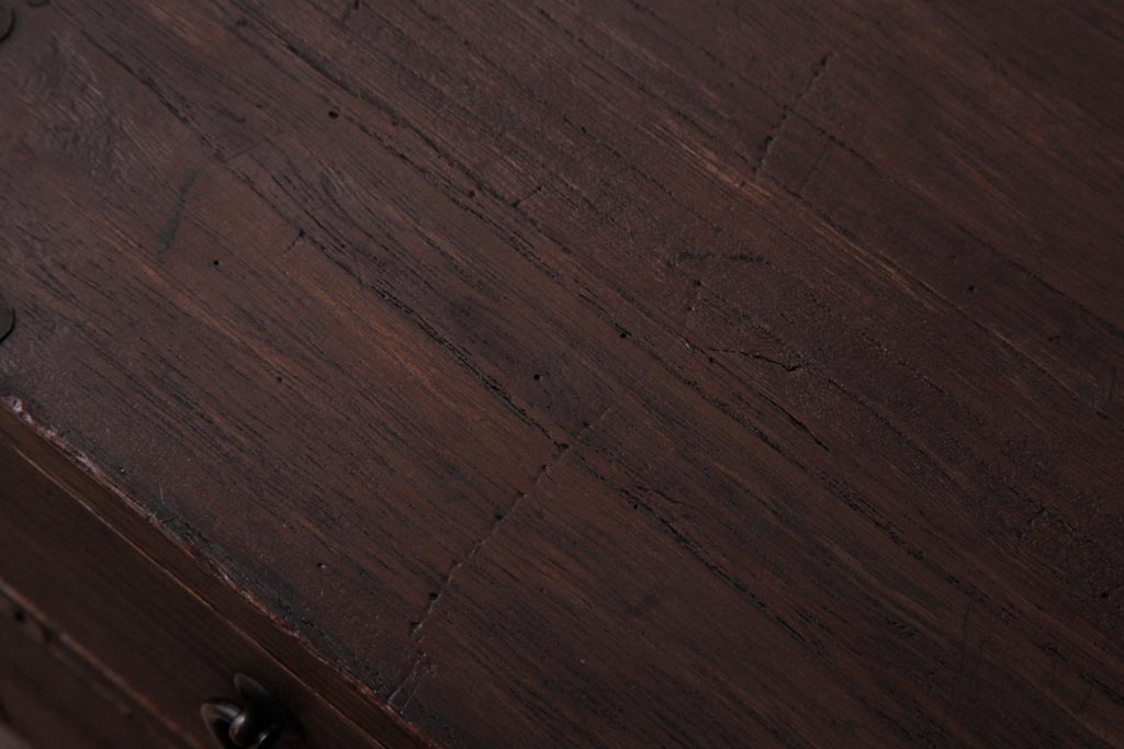 アンティーク家具　昭和初期　銅金具　総桐材　柔らかな木肌が味わいのある小箪笥(ローチェスト、桐箪笥、桐たんす)