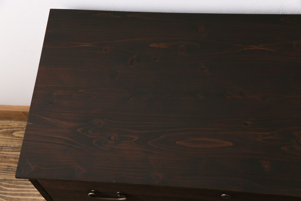 アンティーク家具　和製アンティーク　リメイク　桐材　シンプルで使い勝手の良い箪笥サイドチェスト(サイドボード、引き出し、桐箪笥、桐たんす)
