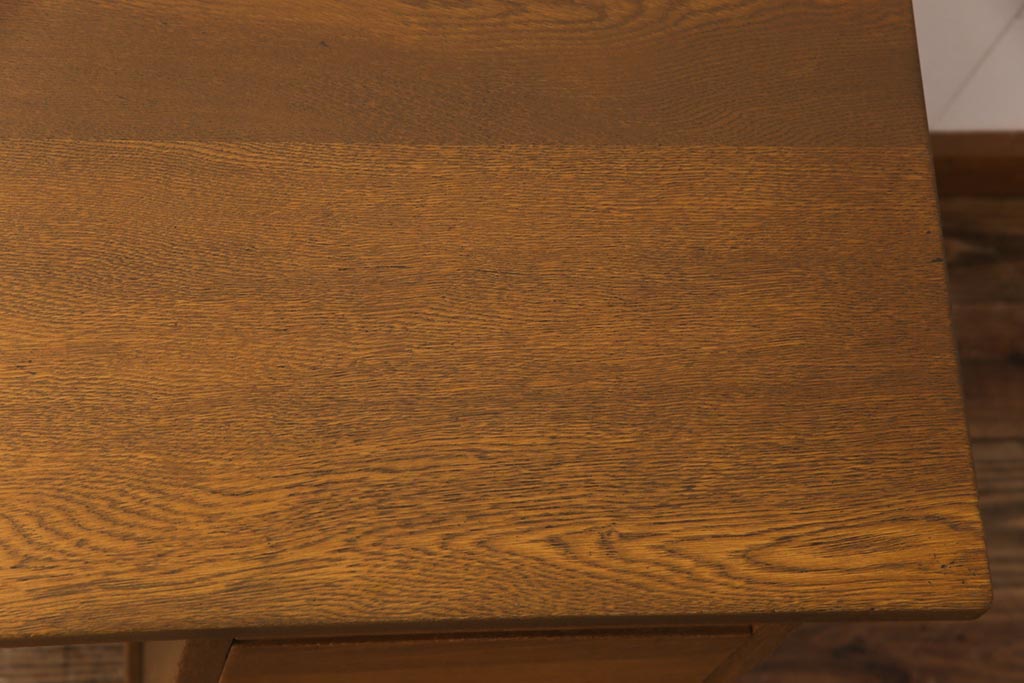 レトロ家具　昭和レトロ　ナラ材　収納力にも優れた薄型の片袖机(カウンターテーブル、作業台)(1)
