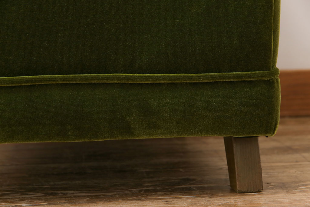 レトロ家具　昭和レトロ　厚みのある座面が可愛らしい1Pソファ(1人掛け、アームレスソファ、チェア、椅子)(1)